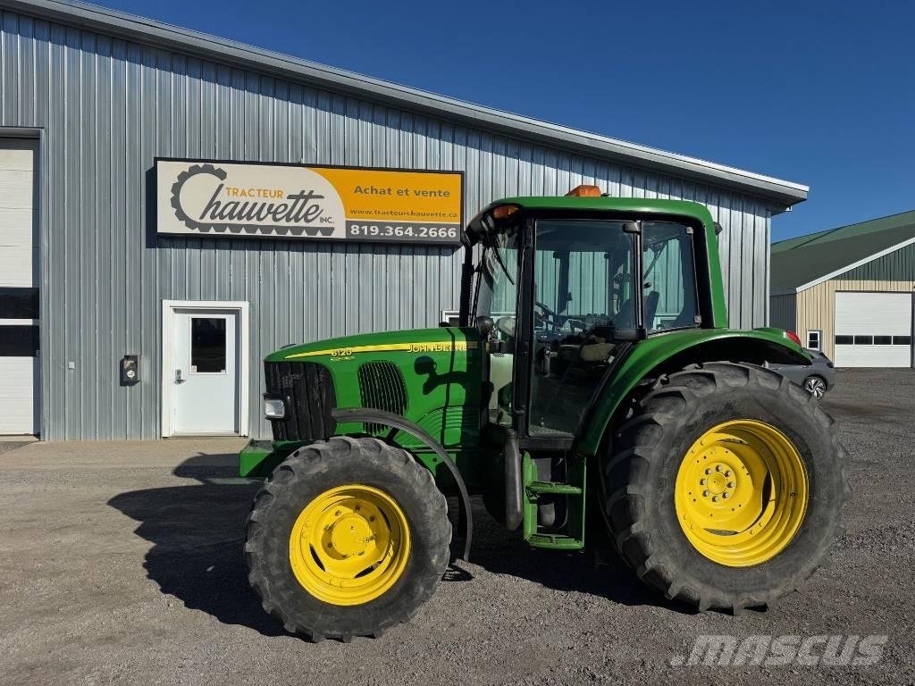 John Deere 6120 Traktory