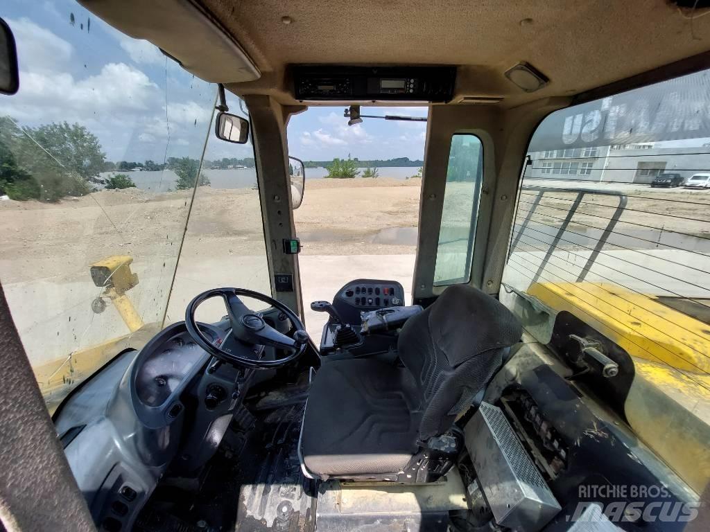 Komatsu WA 430-6E0 Kolesové nakladače