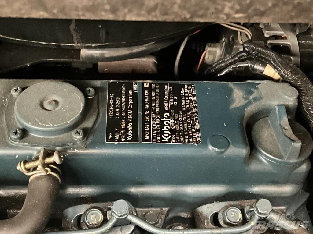 Bobcat S 130 Šmykom riadené nakladače