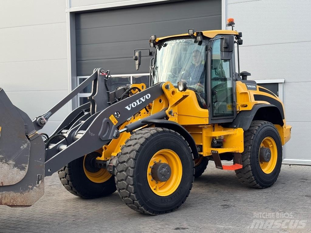 Volvo L 45 H Kolesové nakladače