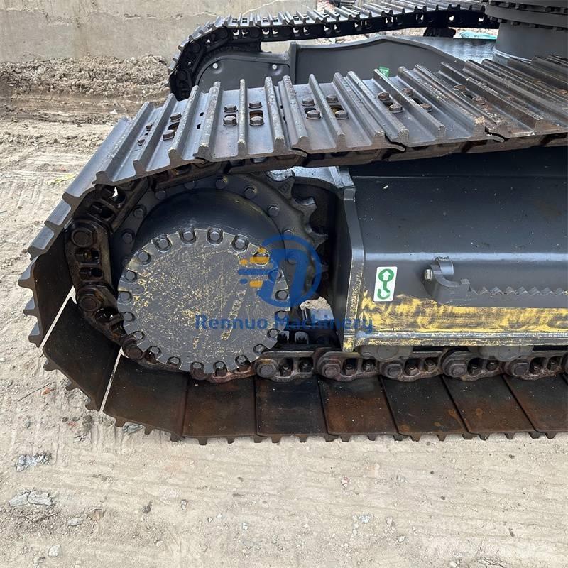 Volvo EC 240 Pásové rýpadlá