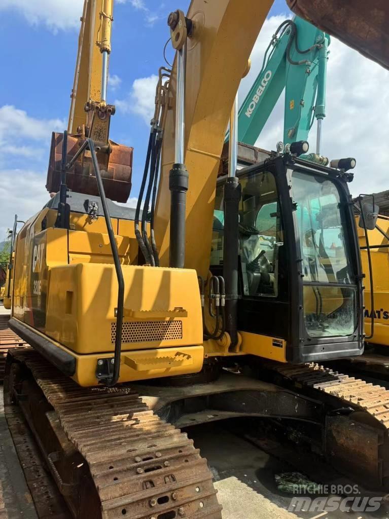 CAT 320 E Midi rýpadlá 7 t - 12 t