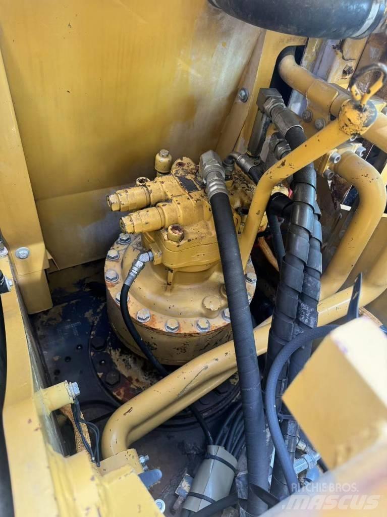 CAT 320 E Midi rýpadlá 7 t - 12 t