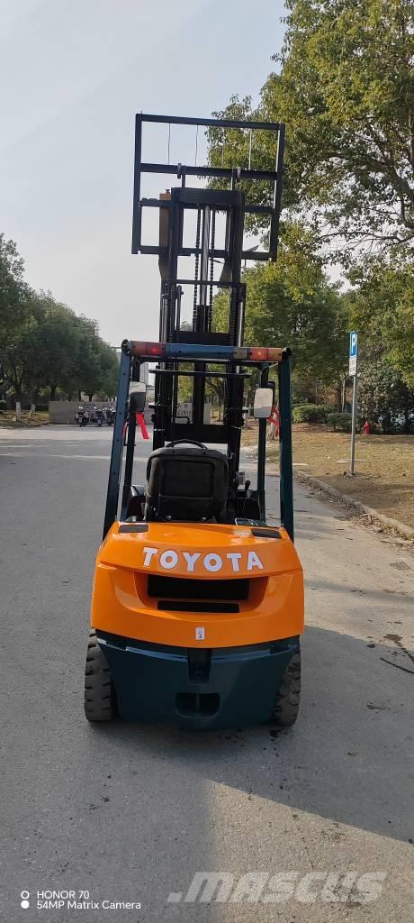 Toyota FD 30 Dieselové vozíky