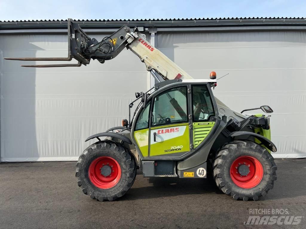 CLAAS SCORPION 7040 Teleskopické nakladače pre poľnohospodárstvo