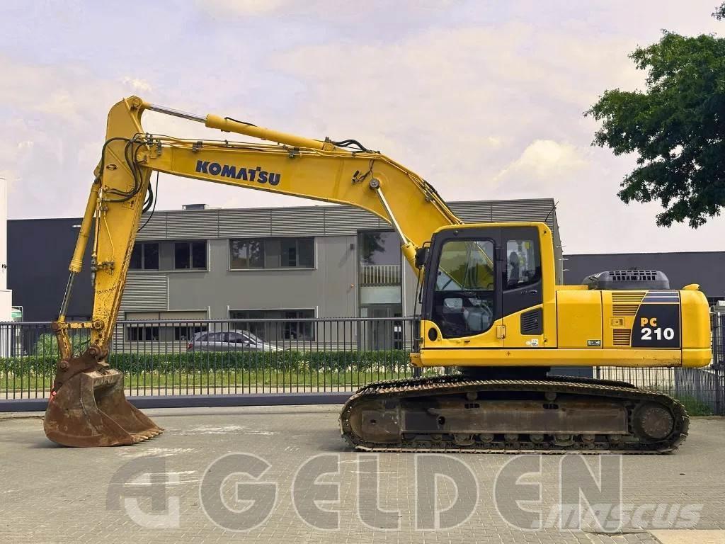 Komatsu PC210 LC-8 Pásové rýpadlá