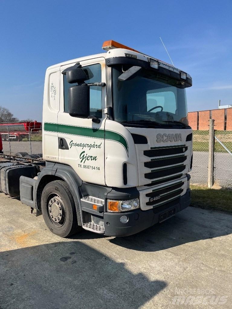 Scania CG16 Kabíny a interiér