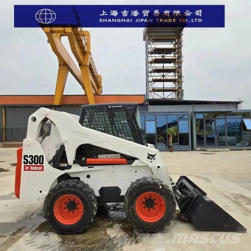 Bobcat s 300 Šmykom riadené nakladače