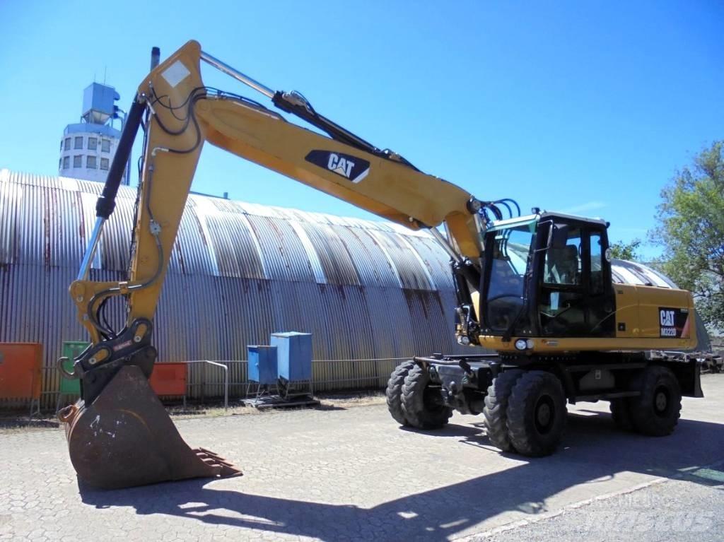 CAT M 322 D Kolesové rýpadlá