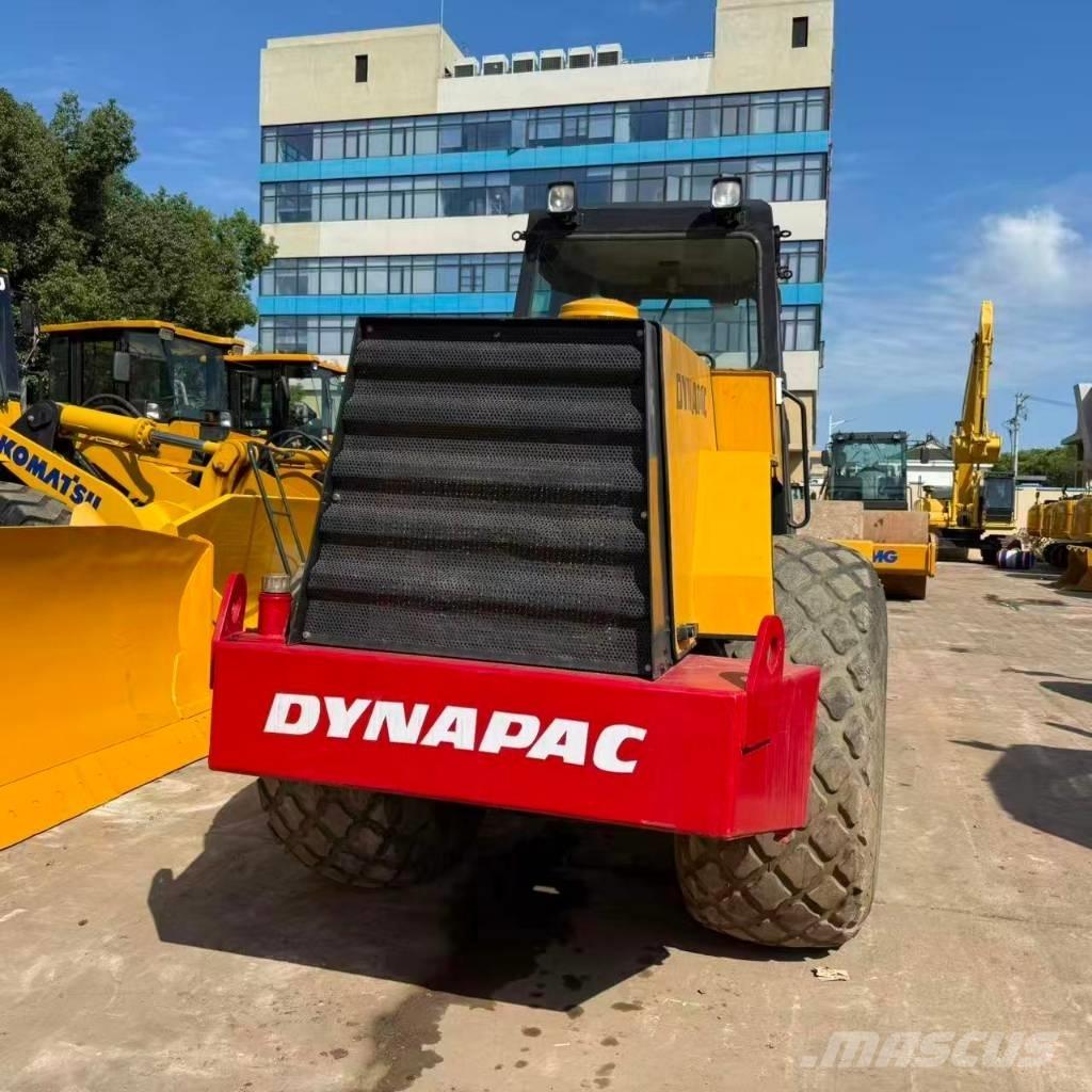 Dynapac CA 30 D Ťahačové valce