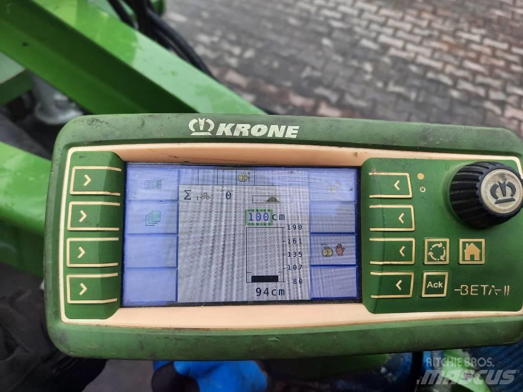 Crone Comprima V 180 Lisy na okrúhle balíky
