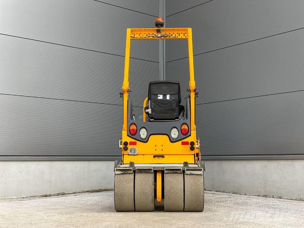 Hamm HD 12 VT Kombinované valce