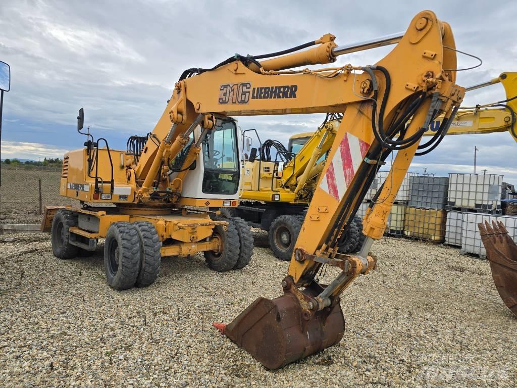 Liebherr A 316 Kolesové rýpadlá