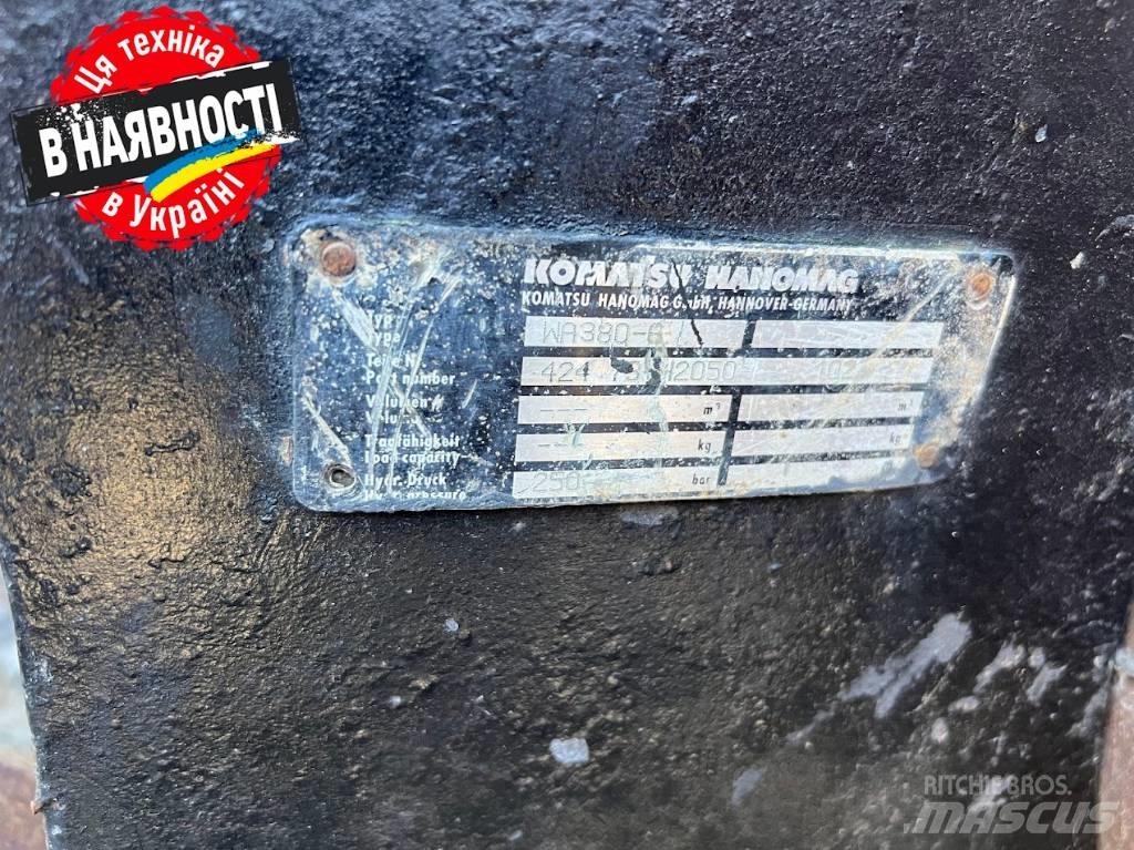 Komatsu WA380-6 Kolesové nakladače