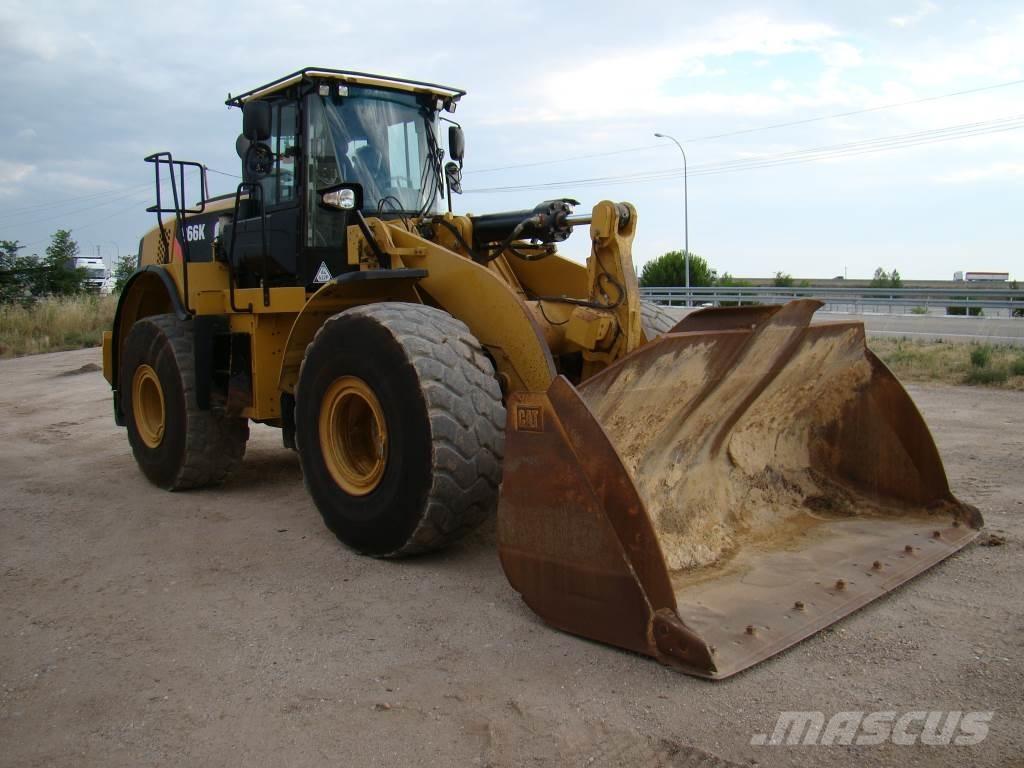 CAT 966 K Kolesové nakladače