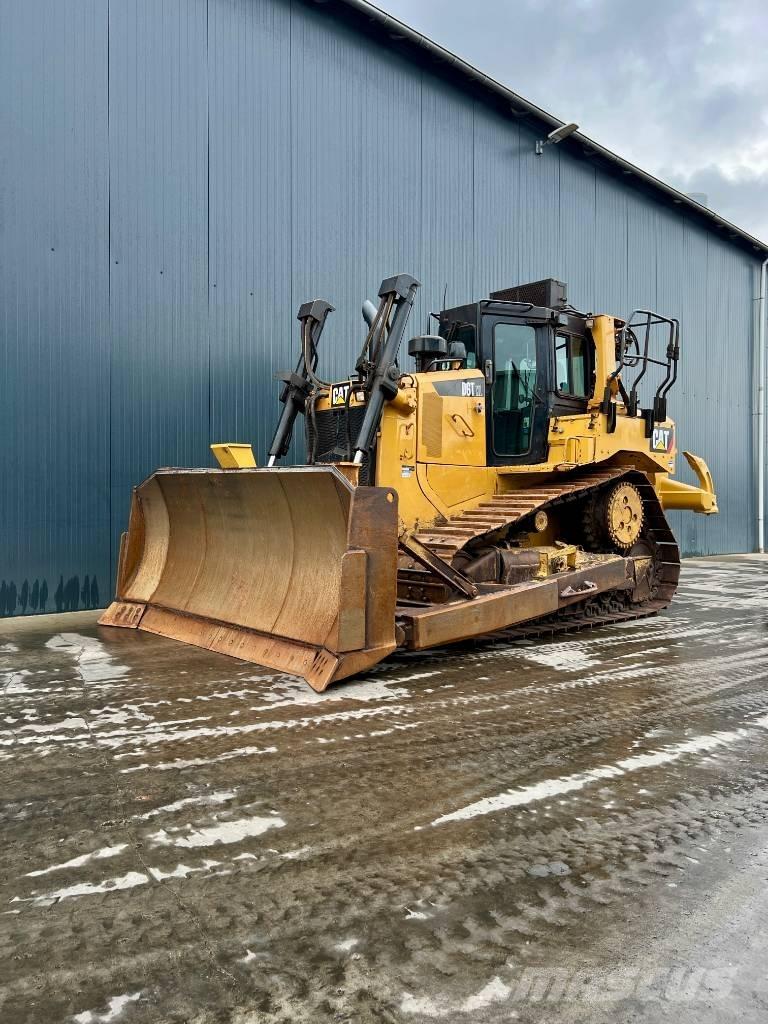 CAT D6T XL Pásové dozéry