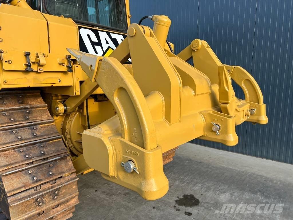 CAT D6T XL Pásové dozéry