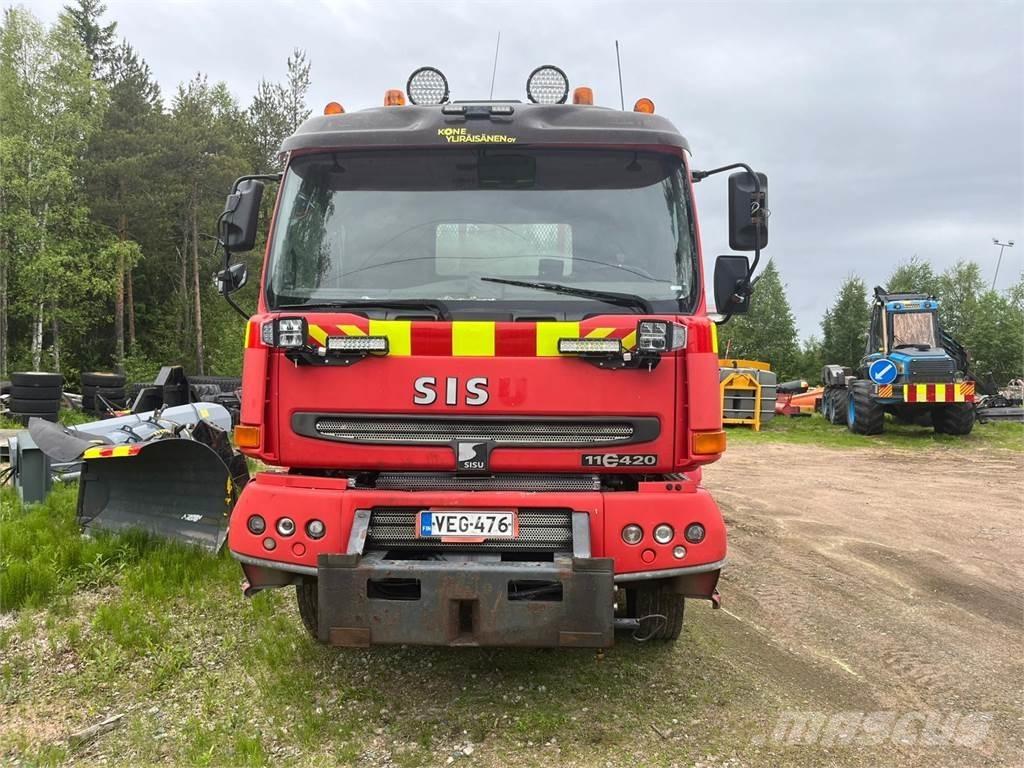 Sisu E11 420 Komunálne / Multi-úžitkové vozidlá