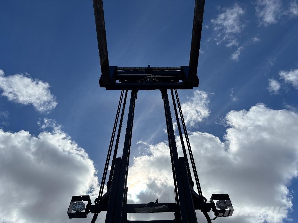 Kalmar ECF 80-9 Akumulátorové vozíky