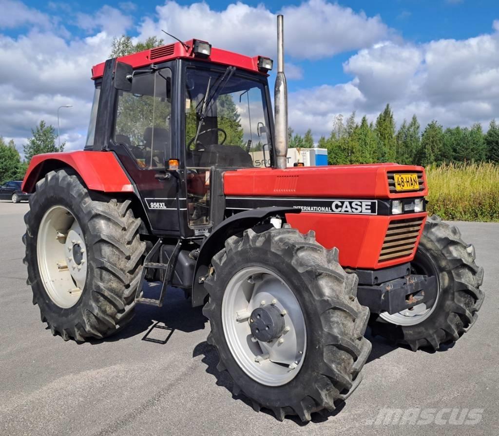 Case IH 956 XL Traktory