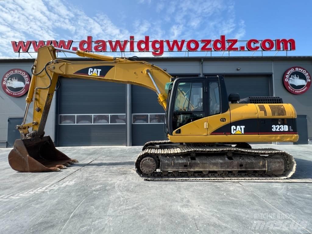 CAT 323 D L Pásové rýpadlá
