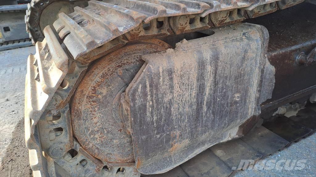 CASE CX 300 E Pásové rýpadlá