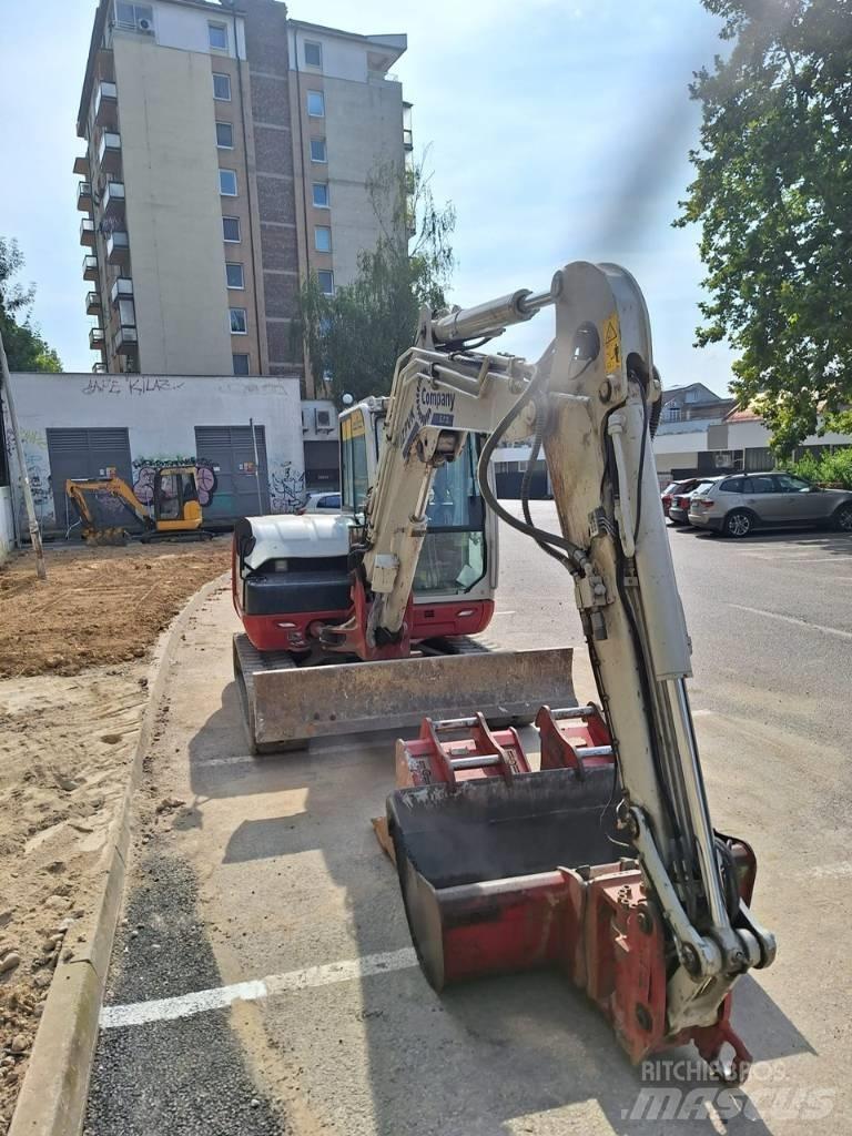 Takeuchi TB 370 Midi rýpadlá 7 t - 12 t