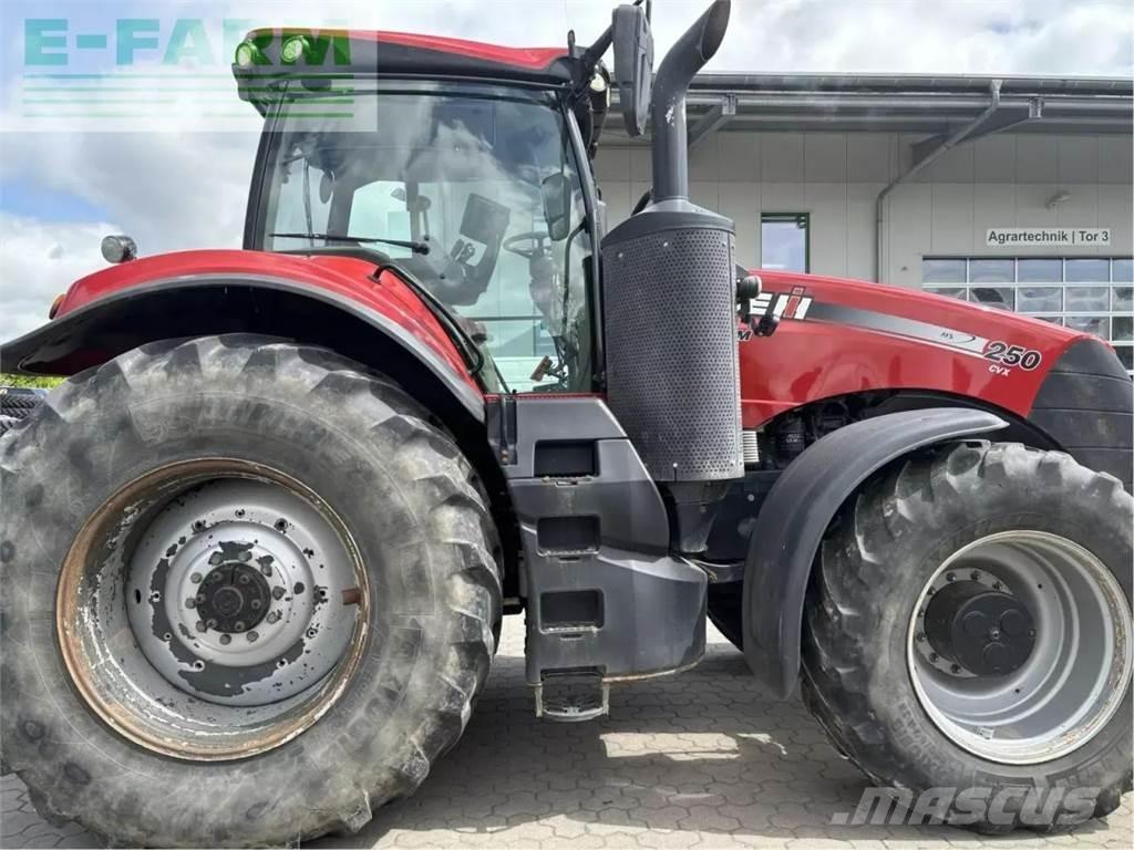 Case IH cvx 310 Traktory