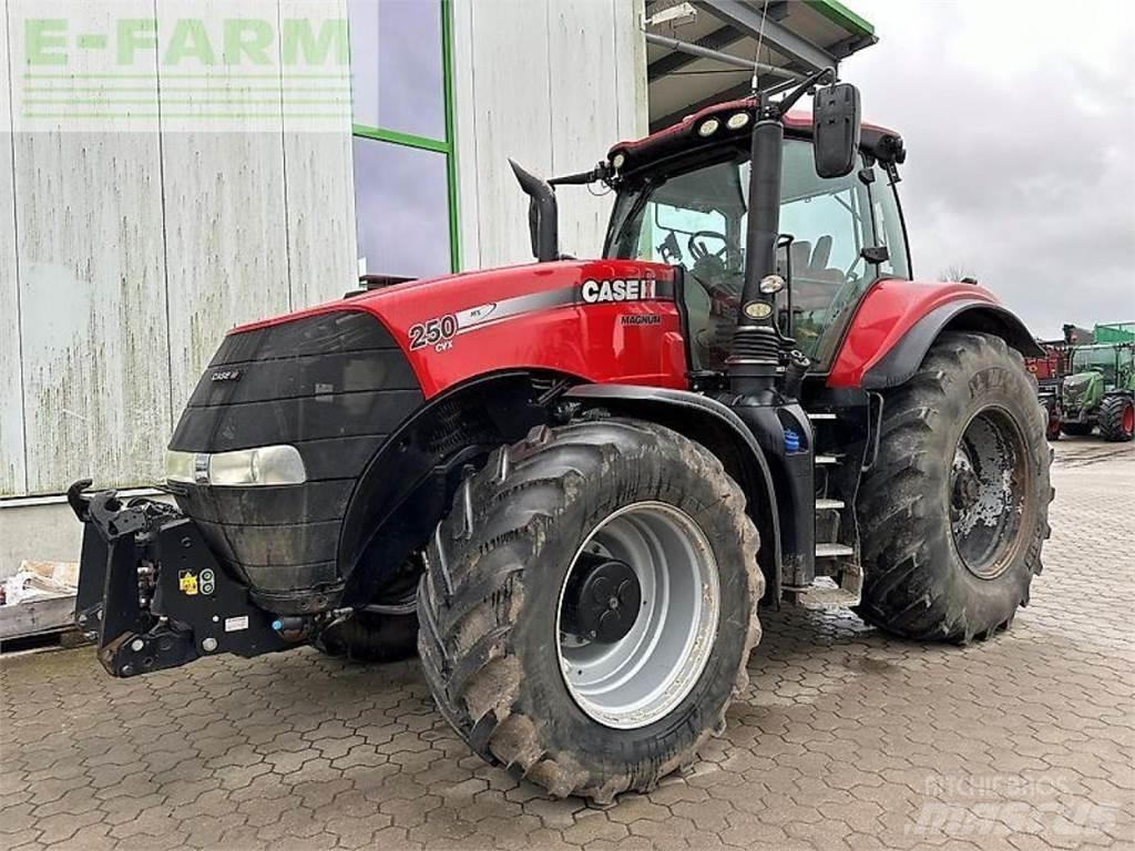 Case IH cvx 310 Traktory