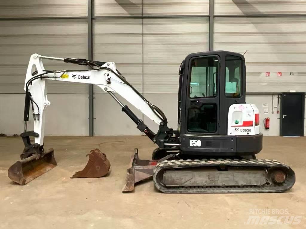 Bobcat E 50 Mini rýpadlá < 7t
