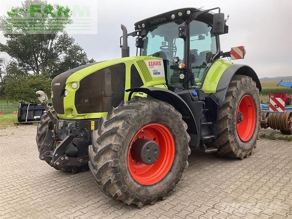 CLAAS axion 950 Traktory