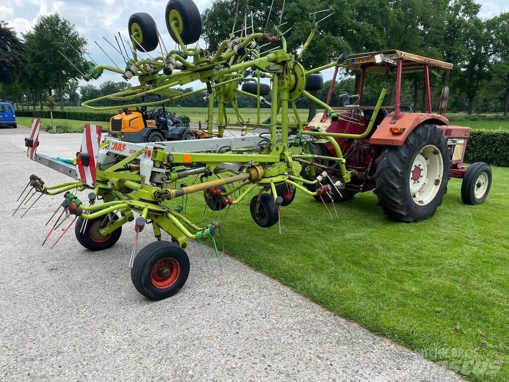 CLAAS volto 1050t Obracače a zhrabovače sena