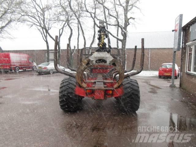 Farmi VARIO 121 Lesné traktory