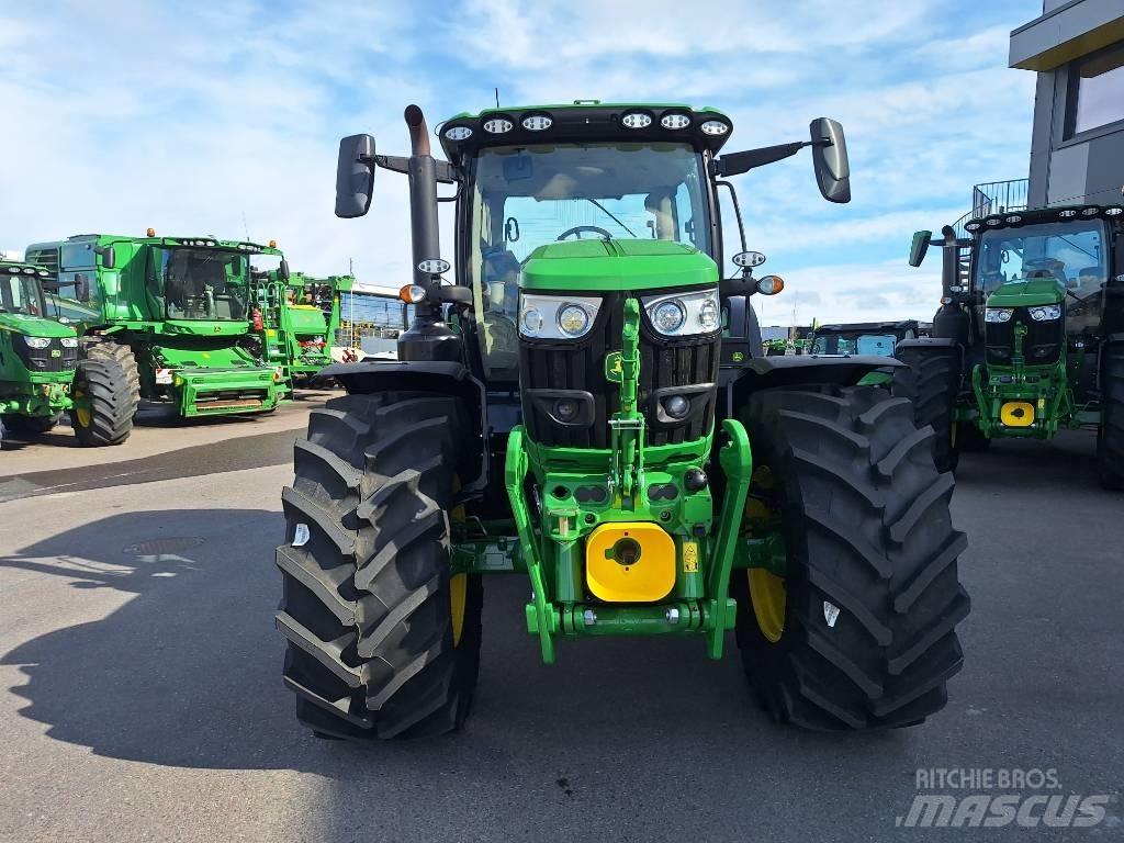 John Deere 6R 155 Traktory