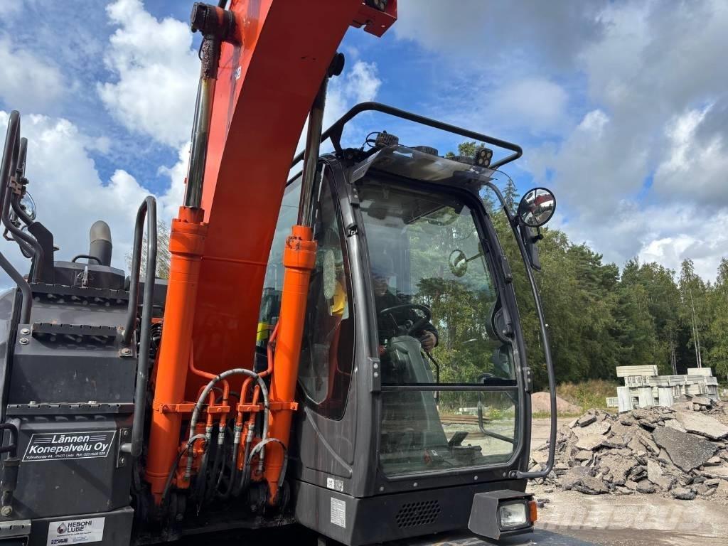 Hitachi ZX 140 W-6 Kolesové rýpadlá