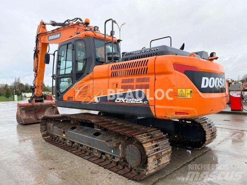 Doosan DX 225 LC Pásové rýpadlá