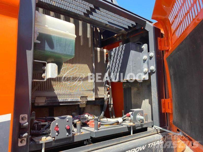 Doosan DX300LC Pásové rýpadlá