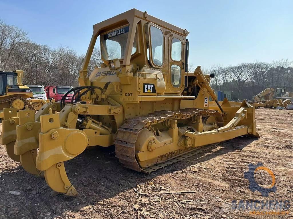 CAT D8K Pásové dozéry