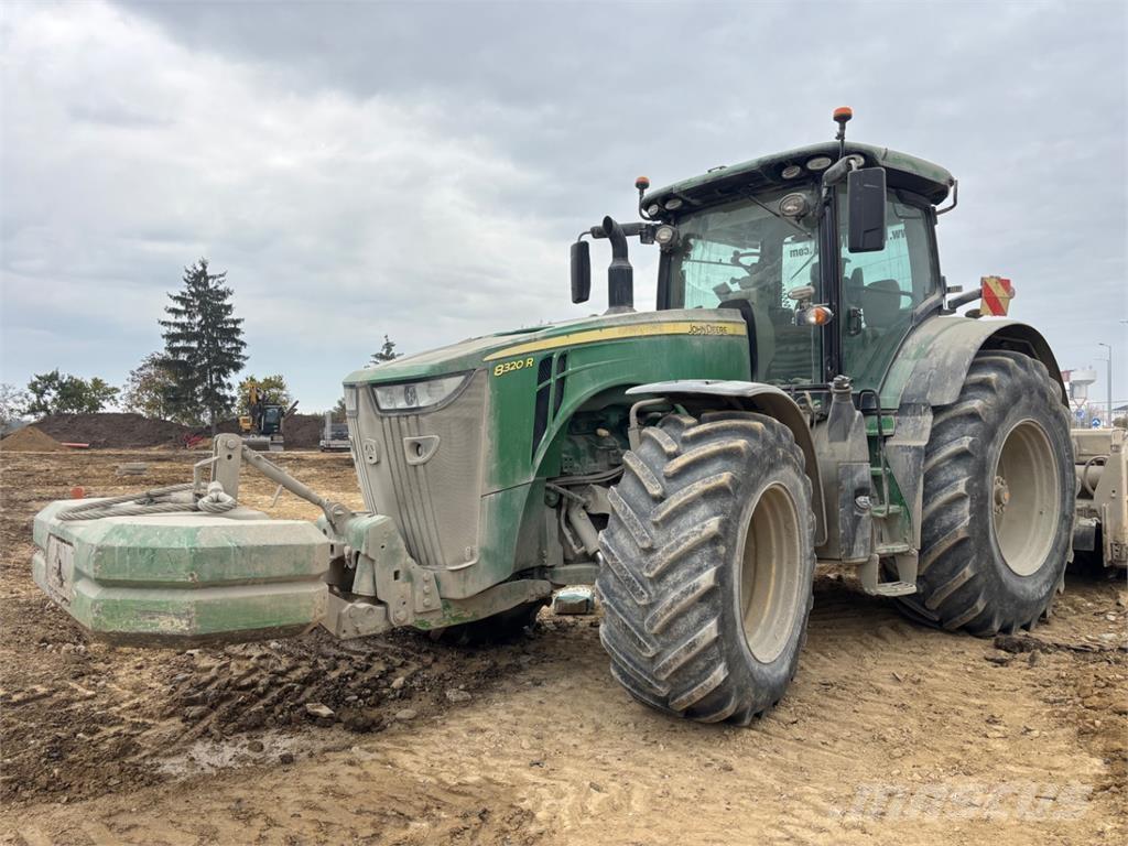 John Deere 8320R Stavebníctvo - ostatné