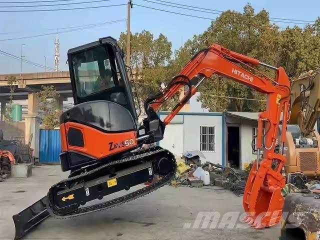 Hitachi ZX 50 Mini rýpadlá < 7t