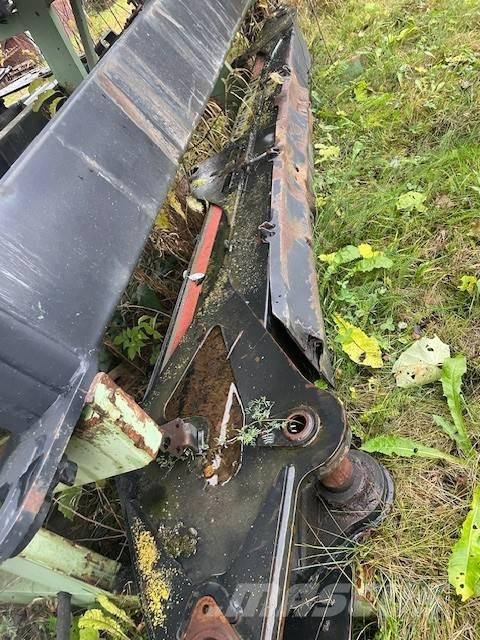 Cranab 1250 Výložníky a lyžice