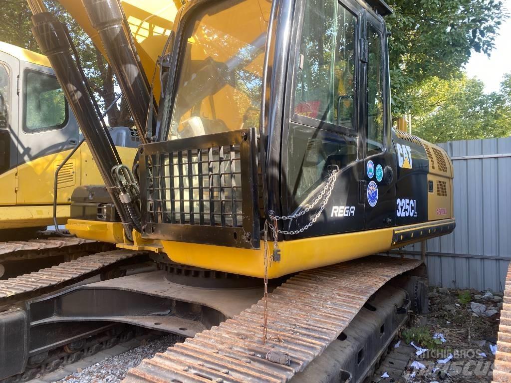 CAT 325 CL Pásové rýpadlá