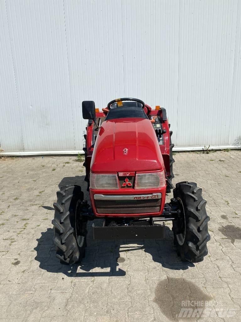 Mitsubishi MT205 Kompaktné traktory