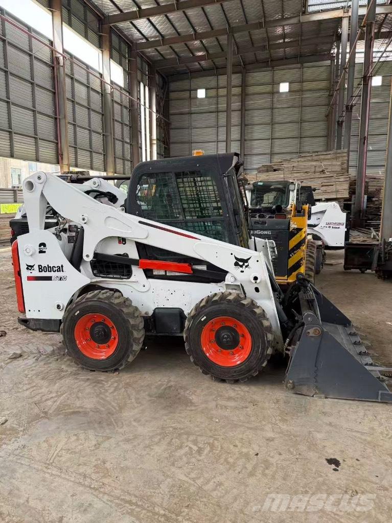 Bobcat S 770 Šmykom riadené nakladače