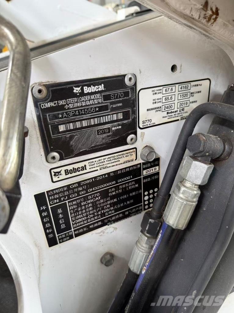 Bobcat S 770 Šmykom riadené nakladače