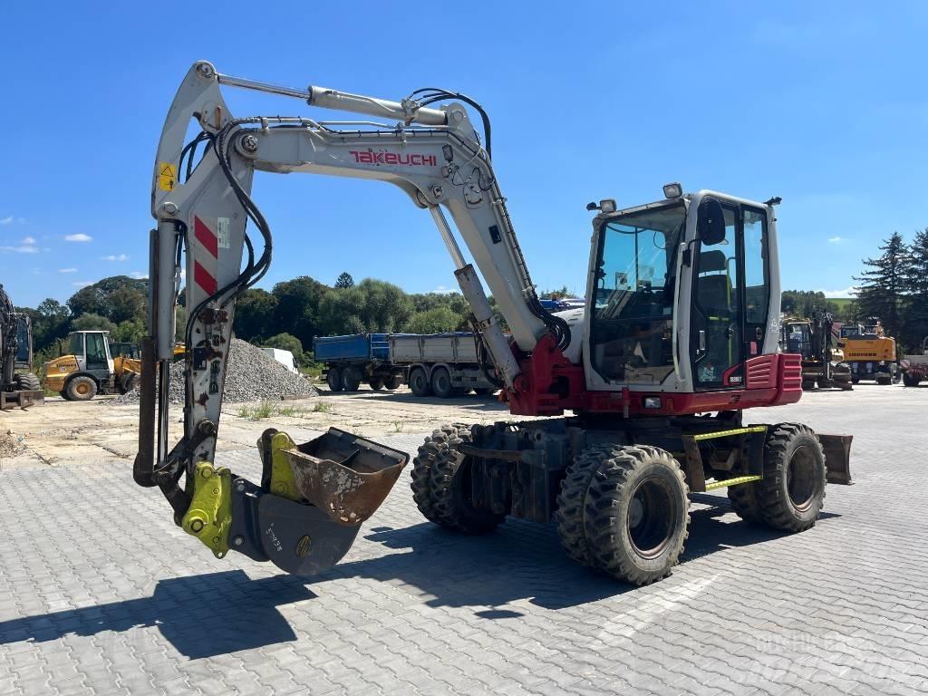 Takeuchi TB 295W Kolesové rýpadlá