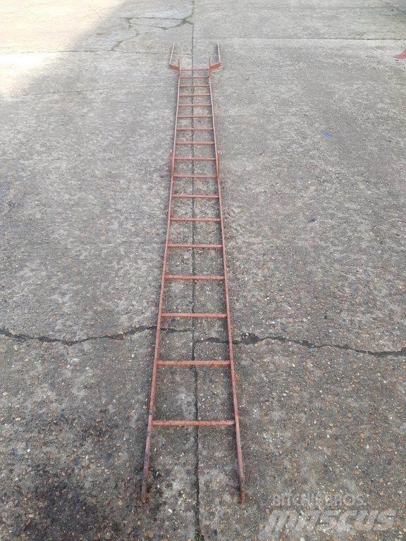 Access LADDER Ďalšie poľnohospodárske stroje