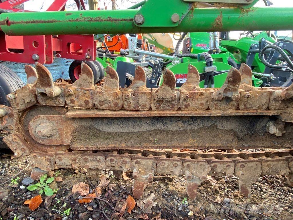 Avant A33557 57 Ďalšie poľnohospodárske stroje