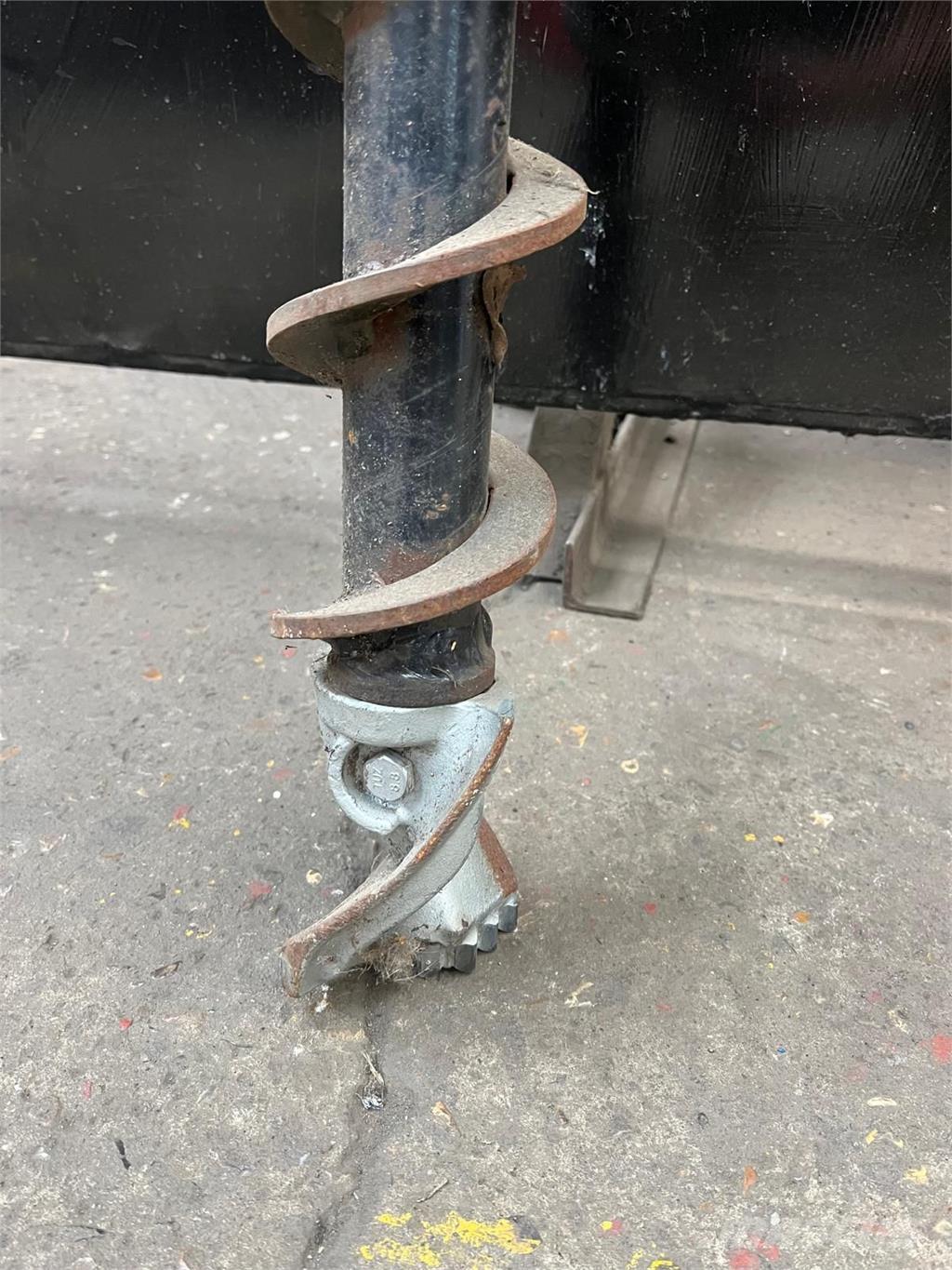 Avant A33601 Ďalšie poľnohospodárske stroje