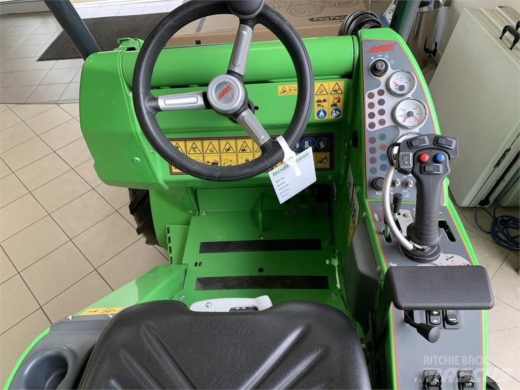 Avant AV 640 Kolesové nakladače